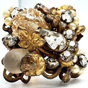 50s Vtg HK Cluster Clip-On Earrings Faux Pearls Rhinestones Gold-Tone Filigree
